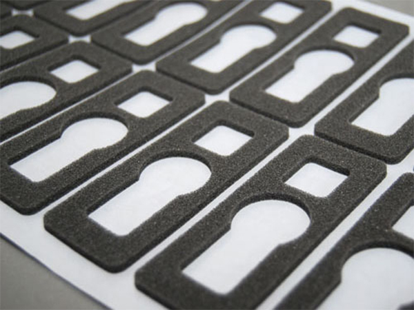 汽车橡胶密封条的材料和工艺